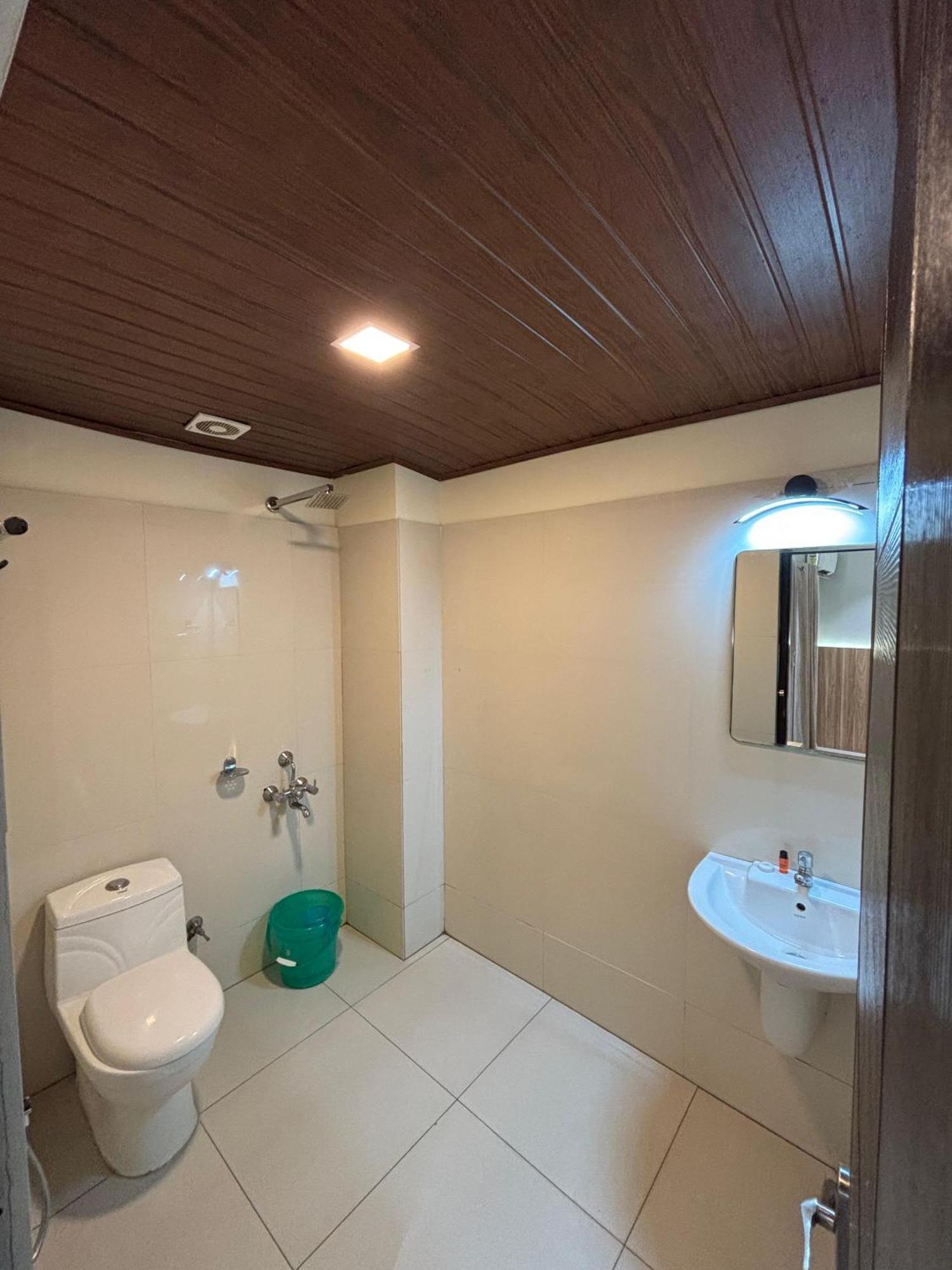Muziris Manor Residency Hotel Kochi Exterior foto